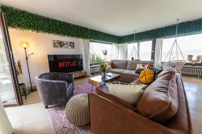 TV/Unterhaltungsangebot in der Unterkunft Mosel Lounge Pool Table Football Table Garden Terrace