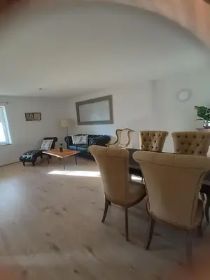 Ein Sitzbereich in der Unterkunft Haus am Wanderweg