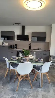 Küche/Küchenzeile in der Unterkunft Ruhig gelegende Ferienwohnung an der Mosel