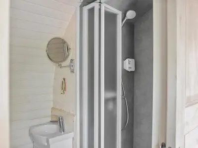Ein Badezimmer in der Unterkunft Iglucraft Tiny Haus im Naheland I Grill I Wasserspielpatz I W-LAN