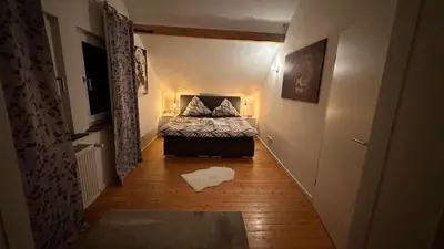 Ein Bett oder Betten in einem Zimmer der Unterkunft Möblierte Wohnung in Cochem zur Zwischenmiete für berufliche Aufenthalte keine Tourismus keine Ferienwohnung