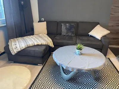 Ein Sitzbereich in der Unterkunft Ferienwohnung Zum Preußensteig I max 3 Gäste