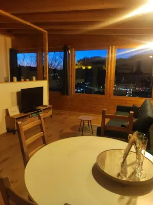 Ein Sitzbereich in der Unterkunft Ferienwohnung Frida