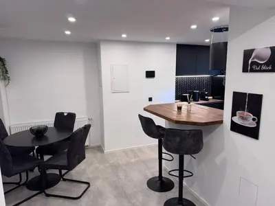 Ein Sitzbereich in der Unterkunft Ferienwohnung Kürenzer Auszeit