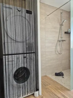 Ein Badezimmer in der Unterkunft Eifelauszeit - Wohnung Groß