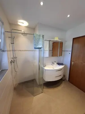 Ein Badezimmer in der Unterkunft Der Schreiner