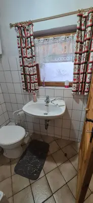 Ein Badezimmer in der Unterkunft ferienwohnungalbi