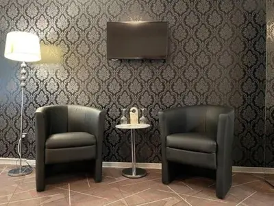 Ein Sitzbereich in der Unterkunft Astoria Hotel in Traben-Trarbach