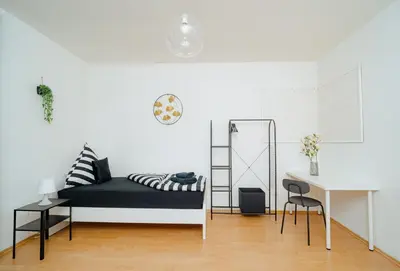 Ein Bett oder Betten in einem Zimmer der Unterkunft Koblenz Metternich Apartment, perfekt für 4