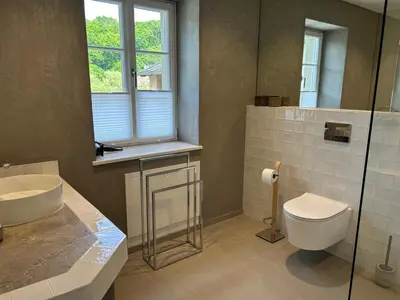 Ein Badezimmer in der Unterkunft gemütliches Ferienhaus nahe Trier