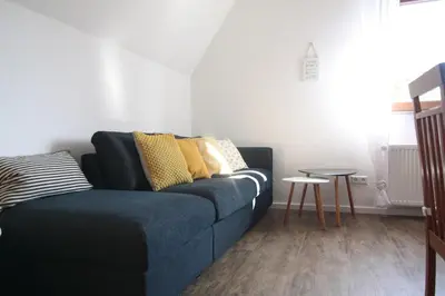 Ein Sitzbereich in der Unterkunft Alte Praxis - Zentral & ruhig in Simmern! Stellplatz