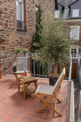 Ein Balkon oder eine Terrasse in der Unterkunft Ferienhaus Kapellenhof mit Infrarotsauna und vier Schlafzimmern