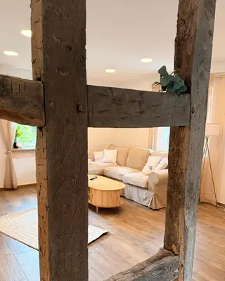 Ein Sitzbereich in der Unterkunft Eifel Apartment