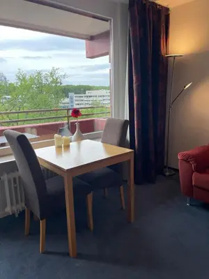 Ein Sitzbereich in der Unterkunft Panoramalounge 712