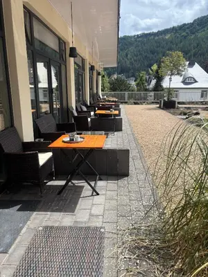 Ein allgemeiner Bergblick oder ein Berglick von der Ferienwohnung aus