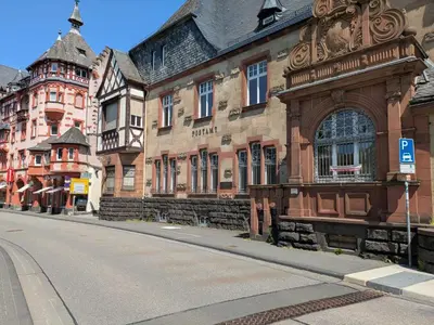 Das Gebäude in dem sich die Ferienwohnung befindet