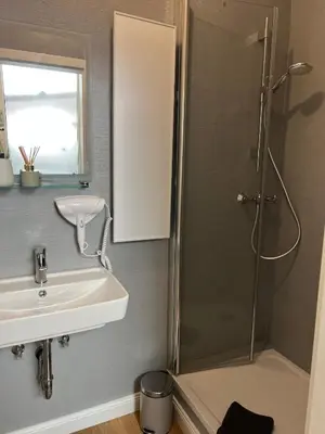 Ein Badezimmer in der Unterkunft Bar'n'Bed in der schönen Koblenzer Altstadt