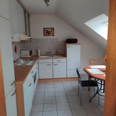 Küche/Küchenzeile in der Unterkunft Ferienwohnung mit Rheinblick 2-4 Personen