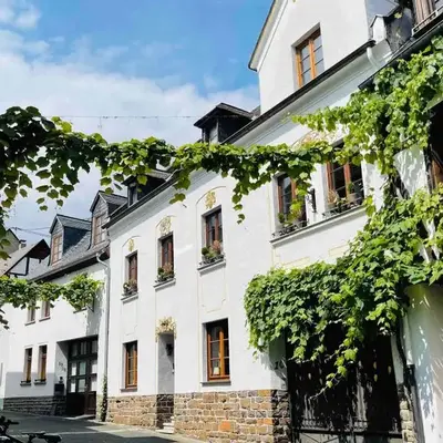 Ehemaliges Wein Chateau