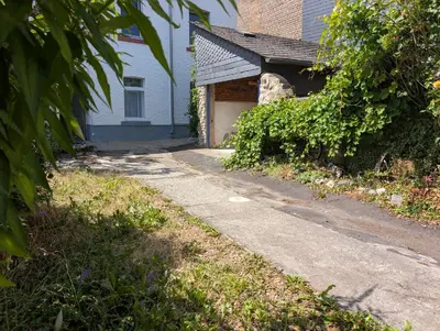 Ein Garten an der Unterkunft Charmantes Haus in Bad Ems