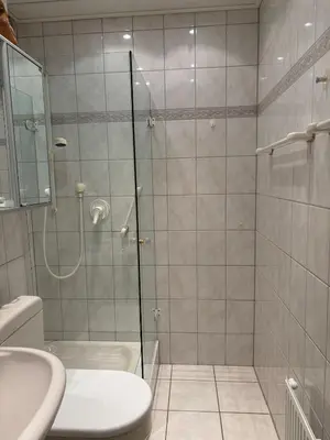 Ein Badezimmer in der Unterkunft Ferienwohnung -Schöne Aussicht- im Taunusblick A-1003