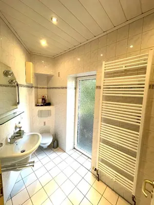 Ein Badezimmer in der Unterkunft Ferienwohnung-Oberstein im Zentrum