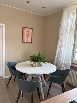 Ein Sitzbereich in der Unterkunft Apartment in Mehren!