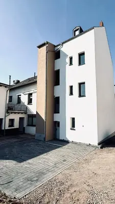 Das Gebäude in dem sich die Ferienwohnung befindet