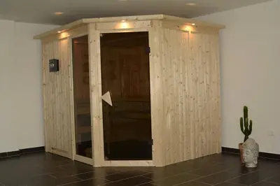 Grundriss der Unterkunft Wellness-Ferienwohnung-EifelErnstbergblick 1