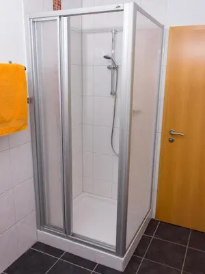 Ein Badezimmer in der Unterkunft Weingut Roth