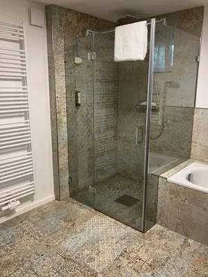 Ein Badezimmer in der Unterkunft Ferienwohnung Gräfendhron