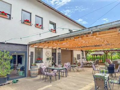 Das Gebäude in dem sich die Ferienwohnung befindet