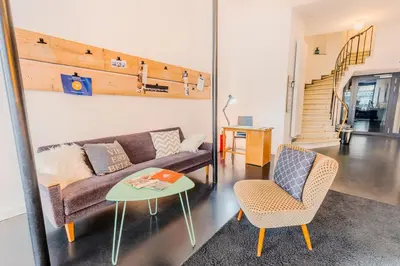 Ein Sitzbereich in der Unterkunft SOON APT Nr 5
