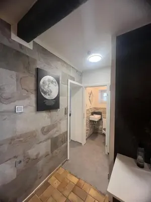 Ein Badezimmer in der Unterkunft Gemütliche EG-FeWo im Haus zur Vulkaneifel in Brohl
