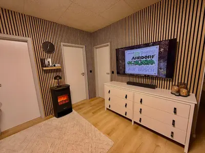 TV/Unterhaltungsangebot in der Unterkunft Blockhütte im Wald in der Eifel