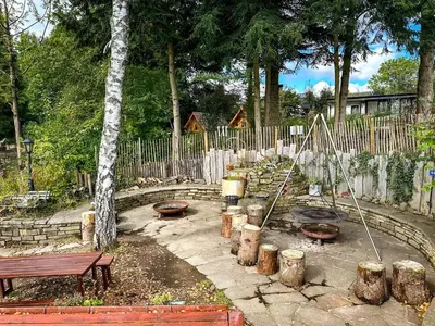 Ein Garten an der Unterkunft Incredible Nature Camp Ideal for Groups or Big Family Retreats in Germany