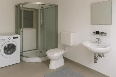 Ein Badezimmer in der Unterkunft Charmante Wohnung in denkmalgeschützter Villa