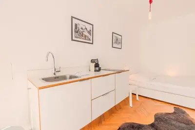 Ein Bett oder Betten in einem Zimmer der Unterkunft SOON APT Nr 2