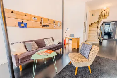Ein Sitzbereich in der Unterkunft SOON APT Nr 2