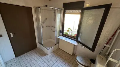 Ein Badezimmer in der Unterkunft Idar-Oberstein Apartment FeWo 2 ZKB 4 Personen