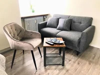 Ein Sitzbereich in der Unterkunft Apartment in Pellingen near Saar-Hunsrück