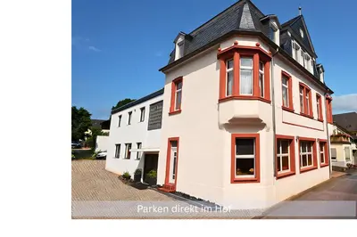 Das Gebäude in dem sich die Ferienwohnung befindet