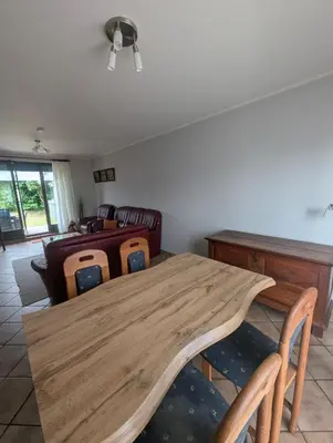 Ein Sitzbereich in der Unterkunft Ferienhaus Thomm