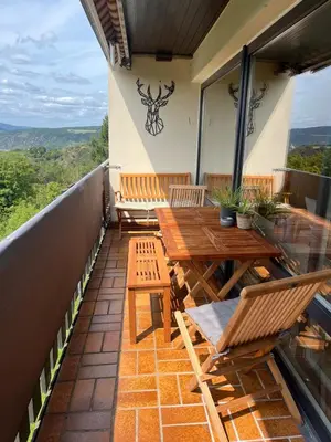 Ein Balkon oder eine Terrasse in der Unterkunft Loreley - Panorama Suite mit Penthouse-Feeling