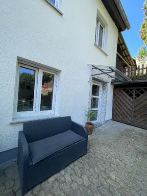 Ein Sitzbereich in der Unterkunft Ferienwohnung Utes Stube