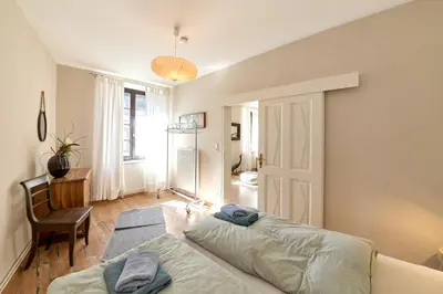 Ein Bett oder Betten in einem Zimmer der Unterkunft Altstadt Residenz Wohnung 2