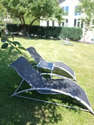 Ein Garten an der Unterkunft Weingut im Moselkrampen