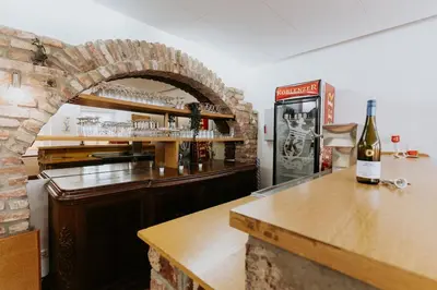 Küche/Küchenzeile in der Unterkunft Gemütliches Gästehaus am Rhein!
