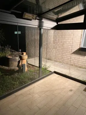 Ein Garten an der Unterkunft Wohlfühlen mit viel Raum und Garten am RHEIN