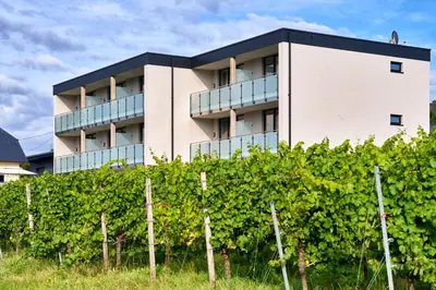 Das Gebäude in dem sich das Bed & Breakfast befindet